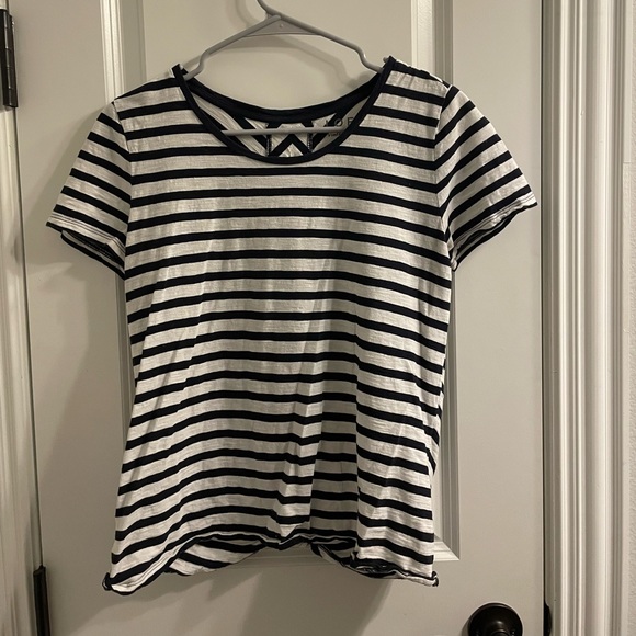 Loft t-shirt - Picture 1 of 4